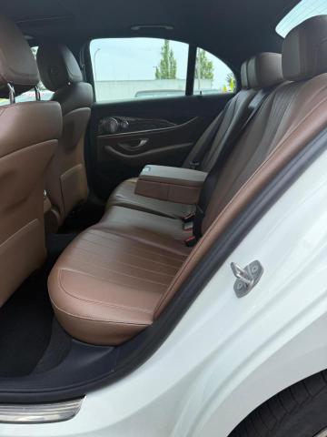 Sedans MERCEDES-BENZ E-CLASS 2017 White