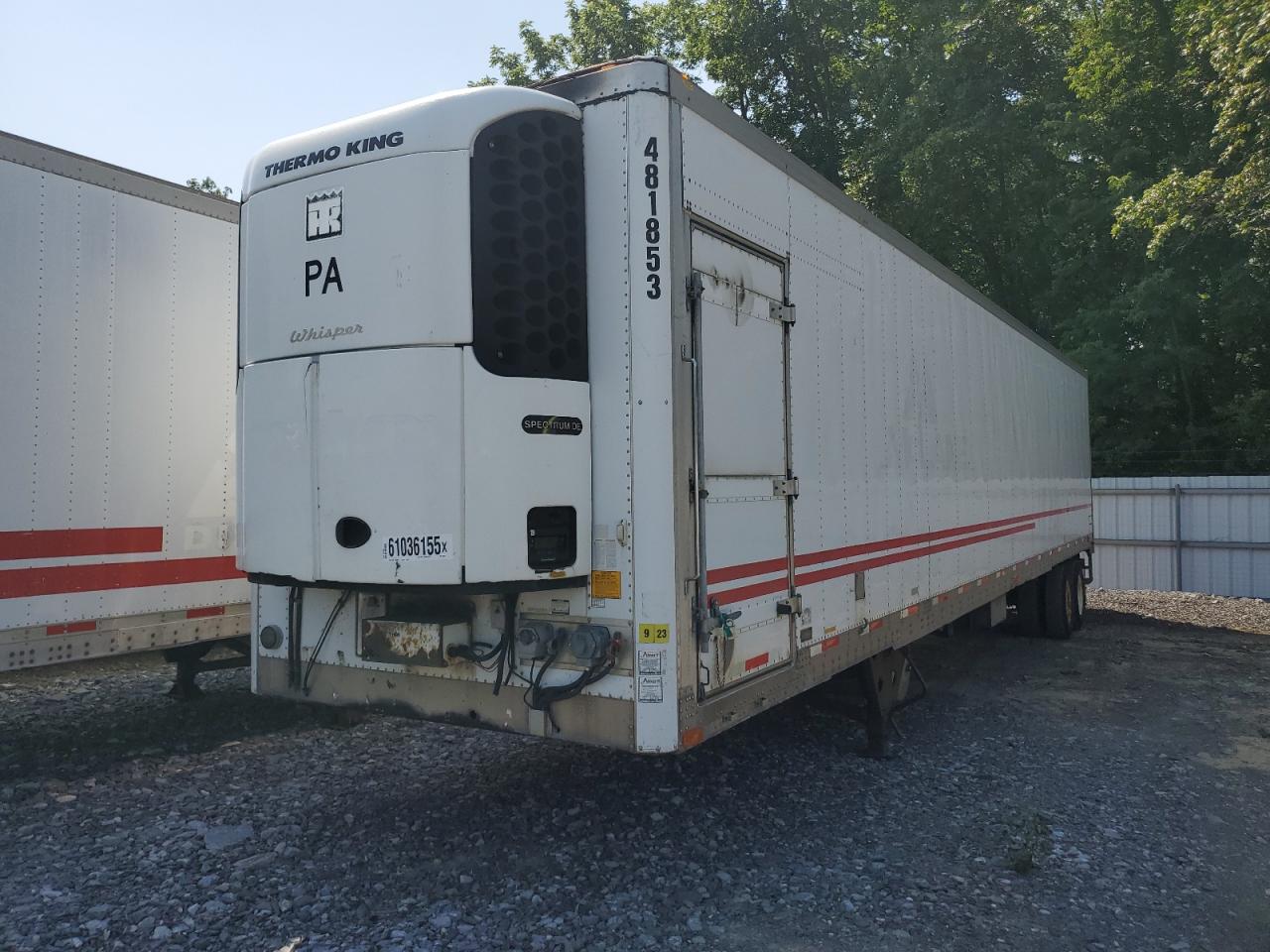 UTILITY ALL Models 2012 VIN 1UYVS2489CM452829 photo 2