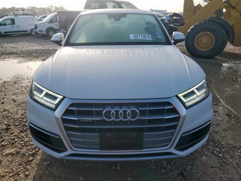  AUDI Q5 2020 White