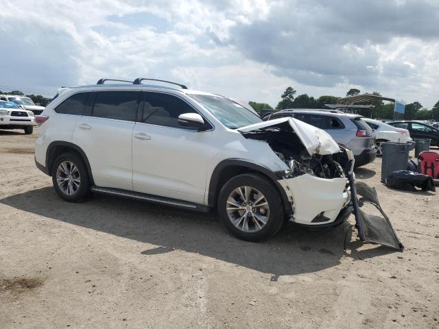  TOYOTA HIGHLANDER 2015 Белый