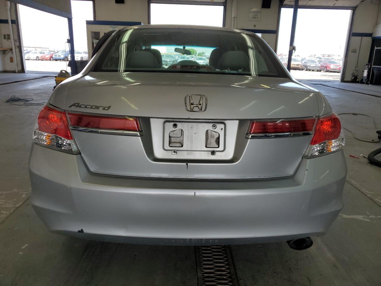2011 Honda Accord Lx VIN: 1HGCP2F33BA148941 Lot: 61204065