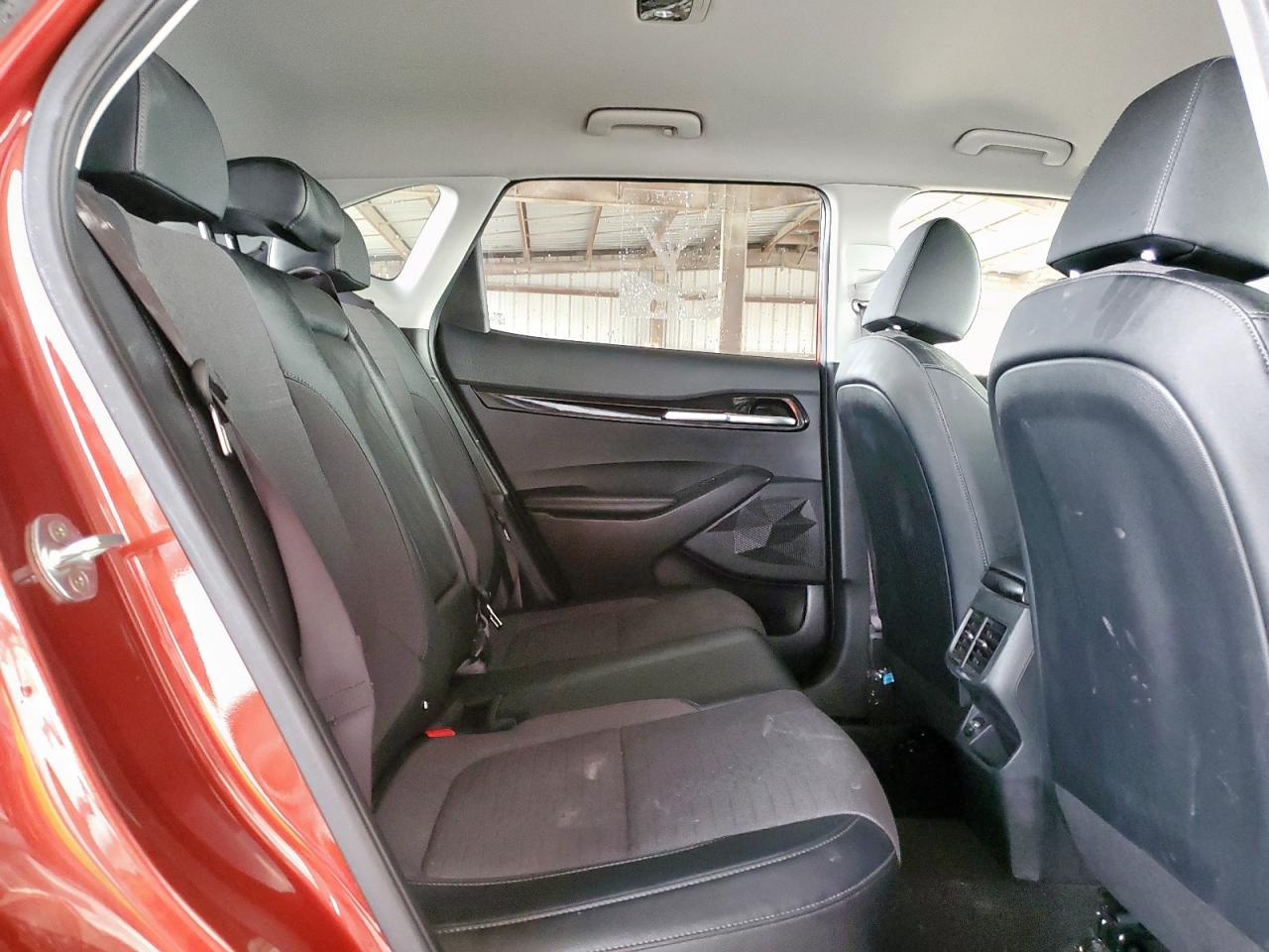 KIA SELTOS 2023 VIN KNDEU2AA5P7397610 photo 11