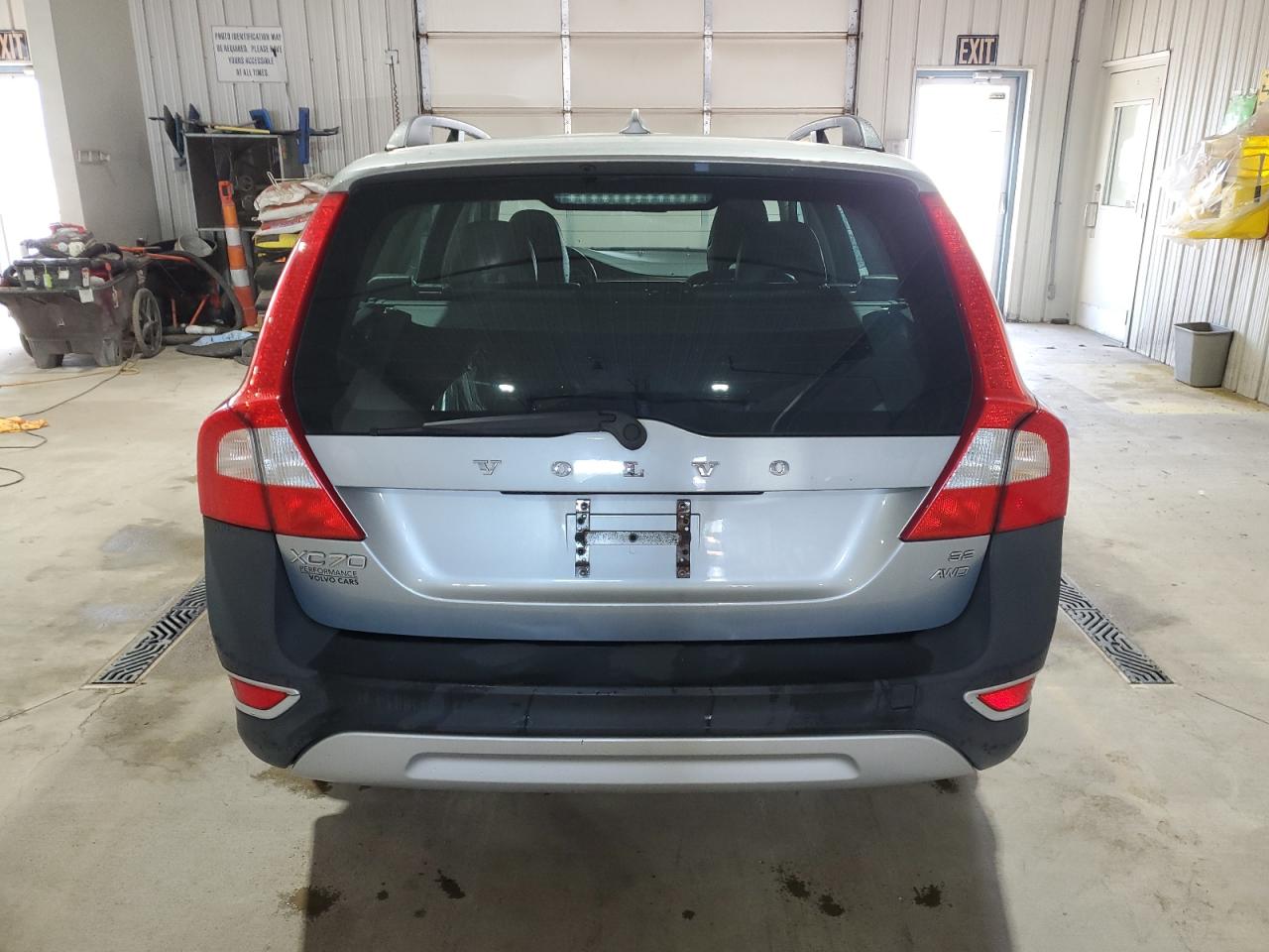 2010 Volvo Xc70 3.2 VIN: YV4960BZ1A1079740 Lot: 61943605