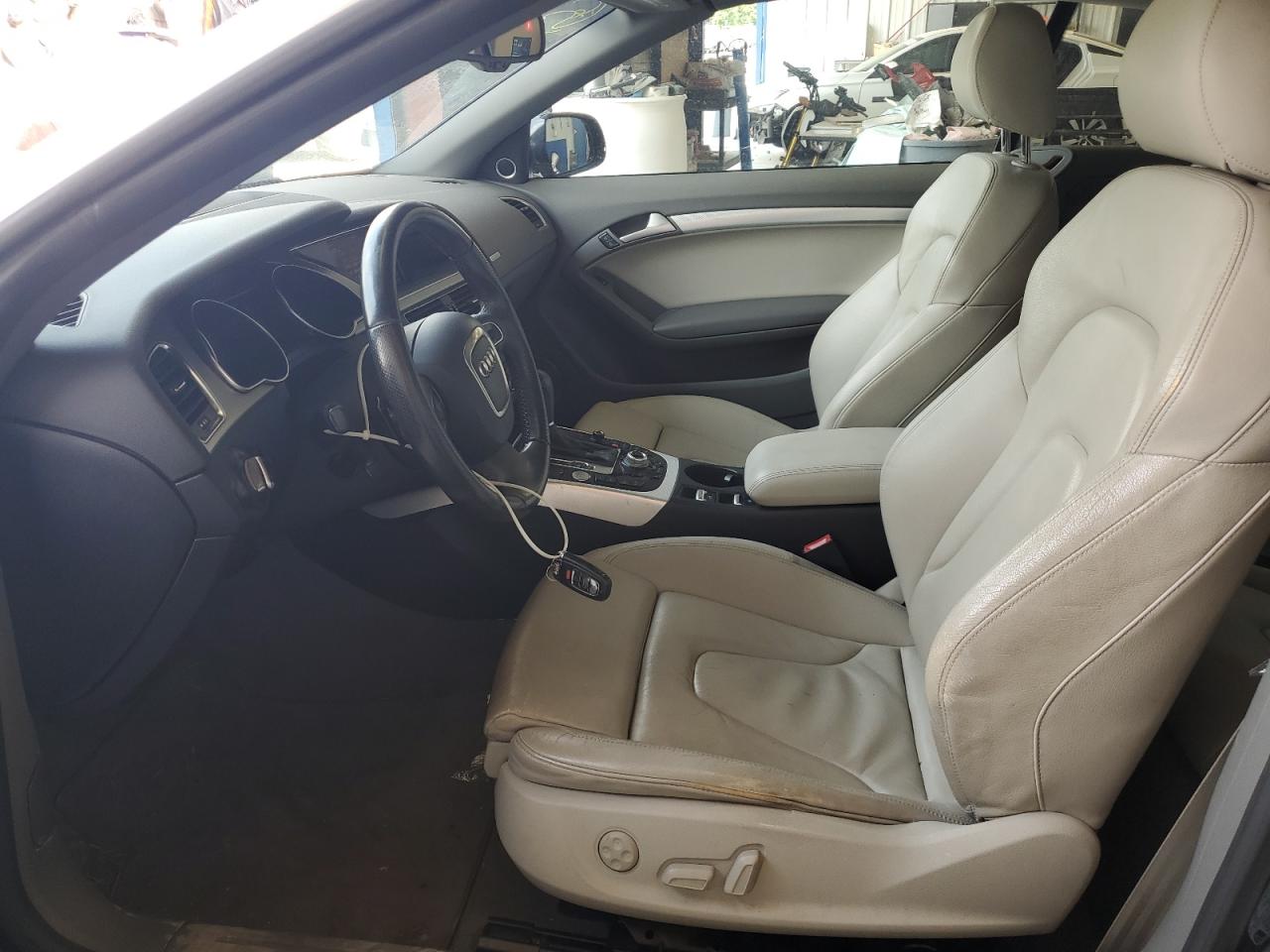2011 Audi A5 Prestige VIN: WAUTFAFH0BN000694 Lot: 62299025