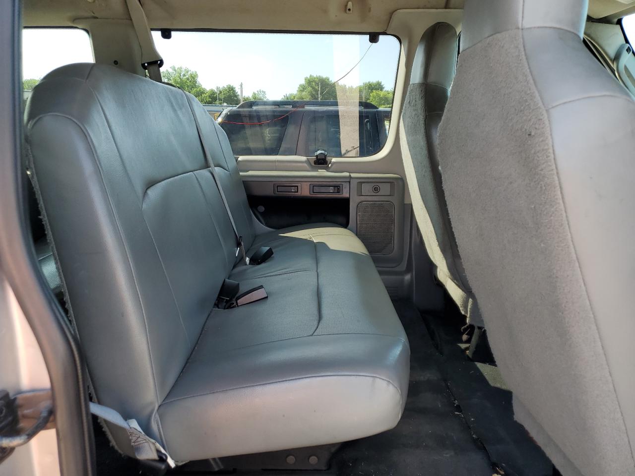 2013 Ford Econoline E350 Super Duty Wagon VIN: 1FBNE3BL7DDA49537 Lot: 60816585