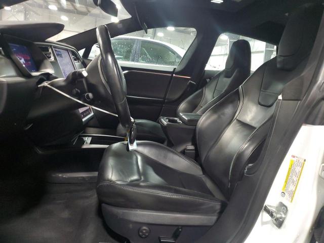  TESLA MODEL S 2016 Белы