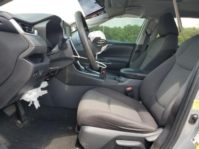  TOYOTA RAV4 2019 Srebrny