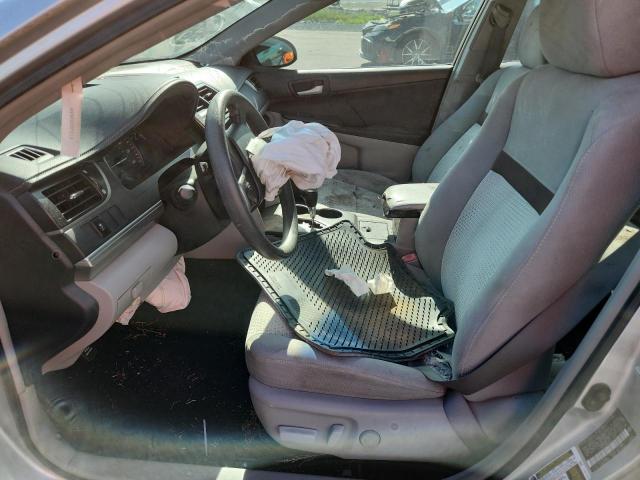 Sedans TOYOTA CAMRY 2012 Silver