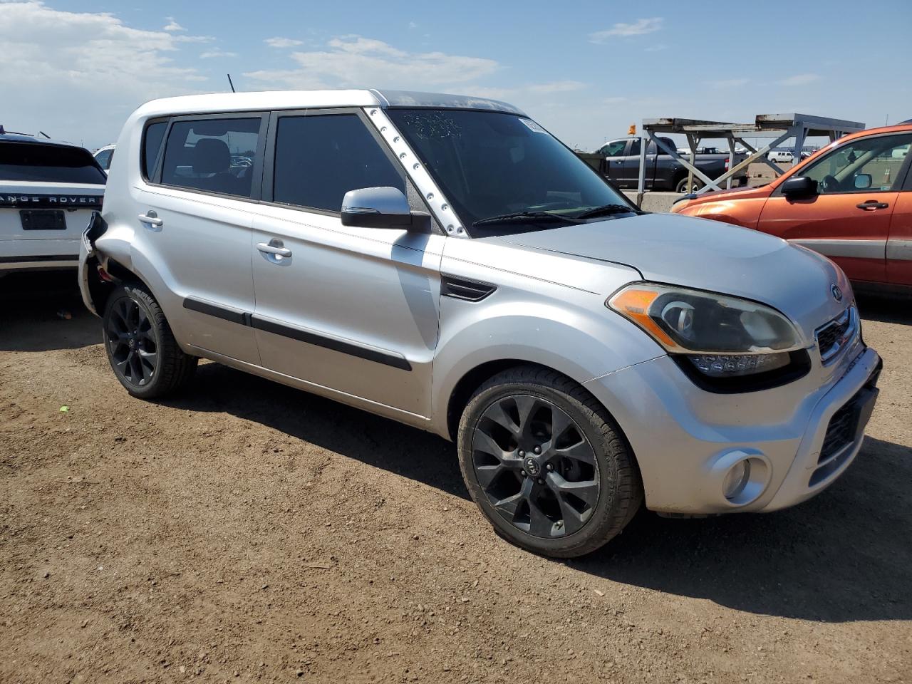 KIA SOUL 2012 VIN KNDJT2A69C7453815 photo 4