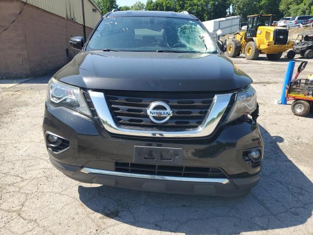  NISSAN PATHFINDER 2018 Czarny