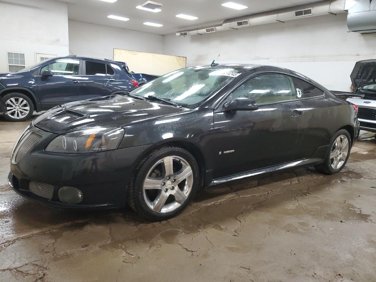 2009 Pontiac G6 Gxp for Sale in Davison, MI - Side