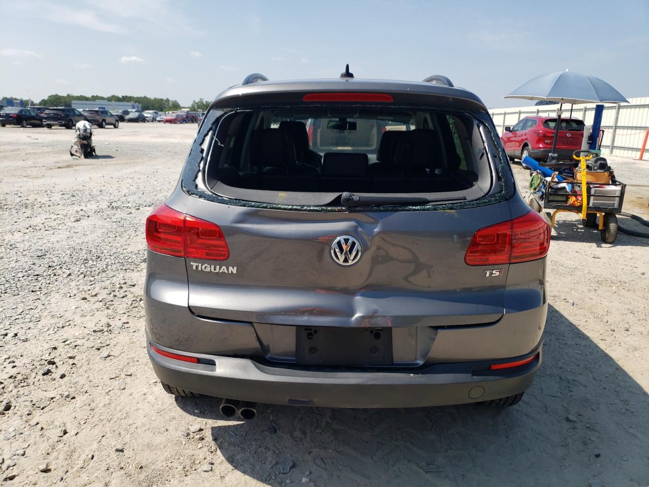 VOLKSWAGEN TIGUAN 2017 VIN WVGAV7AX9HK018499 photo 6