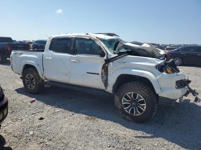  TOYOTA TACOMA 2020 Белы