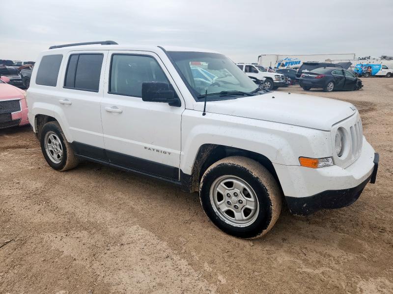  JEEP PATRIOT 2016 Biały