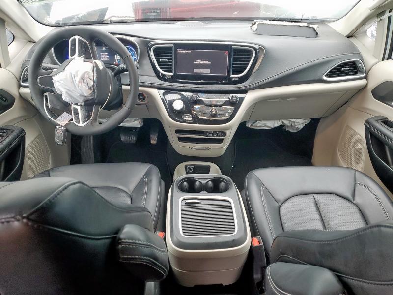  CHRYSLER PACIFICA 2024 Srebrny