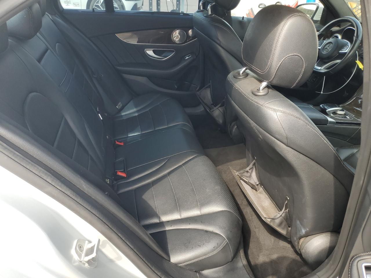 2015 Mercedes-Benz C 400 4Matic VIN: 55SWF6GB1FU023007 Lot: 62494415