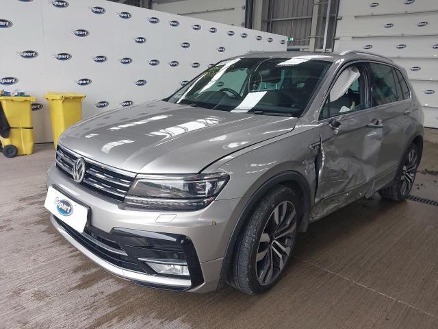 VOLKSWAGEN TIGUAN R-L 2017