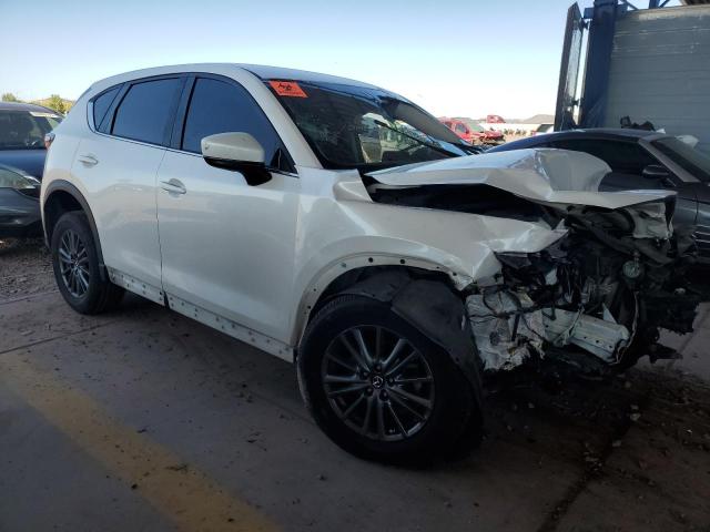  MAZDA CX-5 2017 Белы