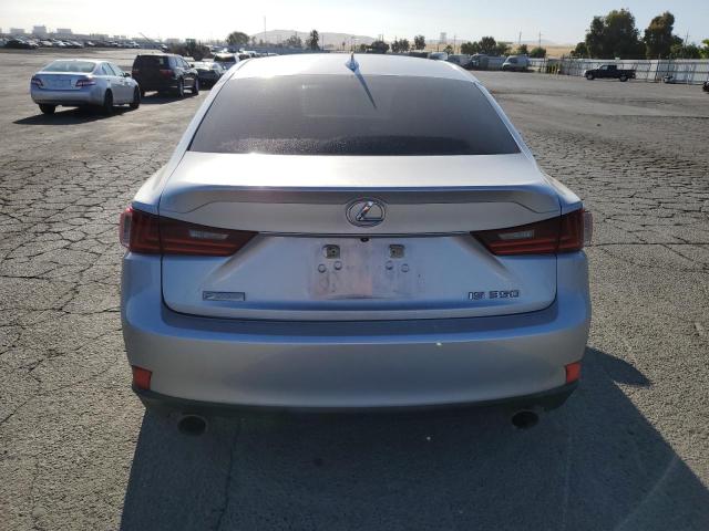 LEXUS IS 2015 Srebrny