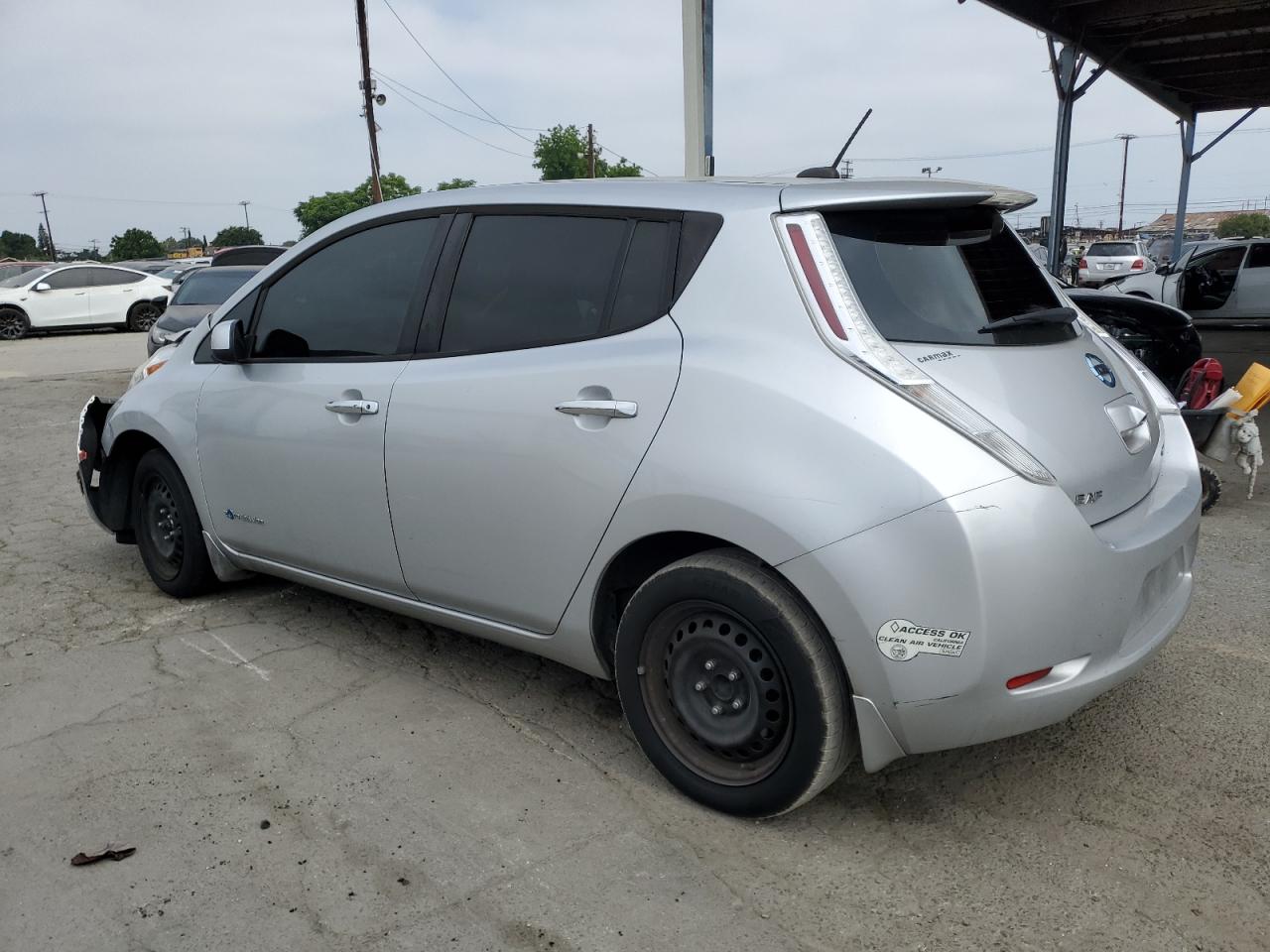 NISSAN LEAF 2015 VIN 1N4AZ0CP5FC304635 zdjęcie 2