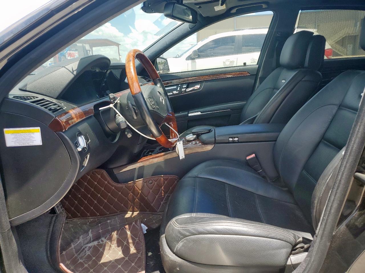 2010 Mercedes-Benz S 63 Amg VIN: WDDNG7HBXAA351760 Lot: 62380025
