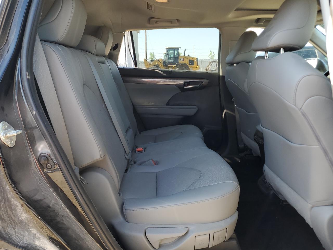 TOYOTA HIGHLANDER 2020 VIN 5TDDZRBH2LS022775 photo 11