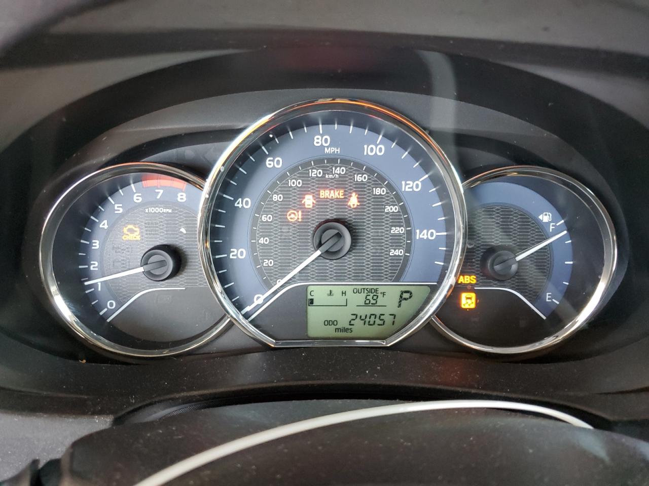TOYOTA COROLLA 2014 VIN 5YFBURHE4EP097346 photo 9