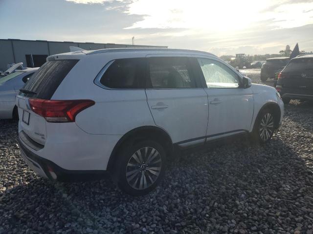  MITSUBISHI OUTLANDER 2019 Biały