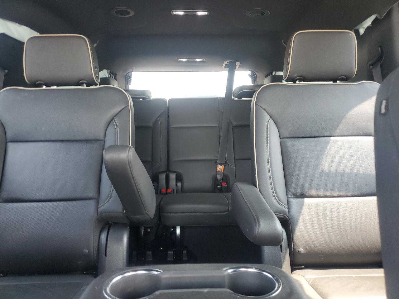 2022 Chevrolet Tahoe K1500 Premier VIN: 1GNSKSKDXNR314960 Lot: 59435085