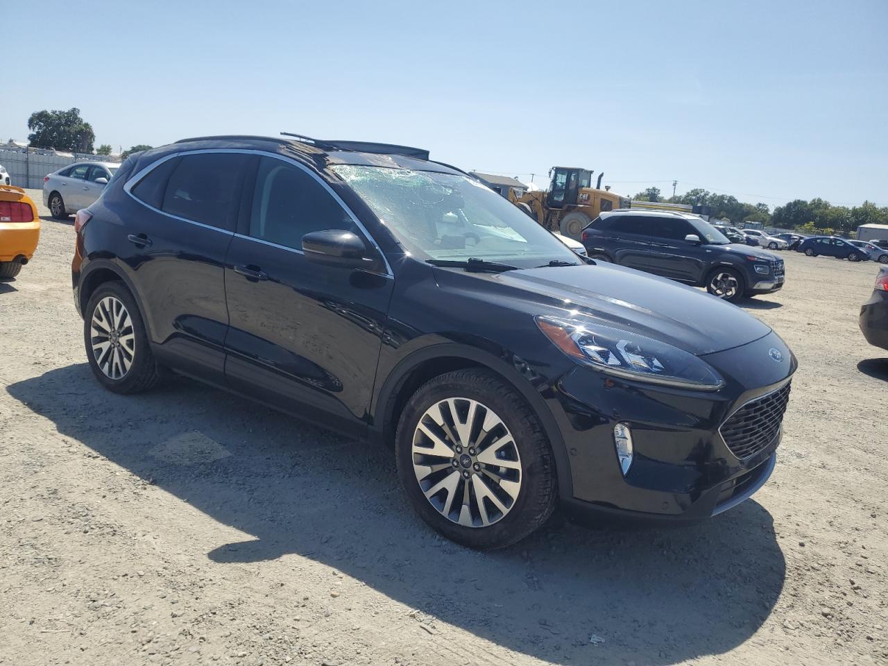 FORD ESCAPE 2020 VIN 1FMCU9DZ3LUC22149 zdjęcie 4