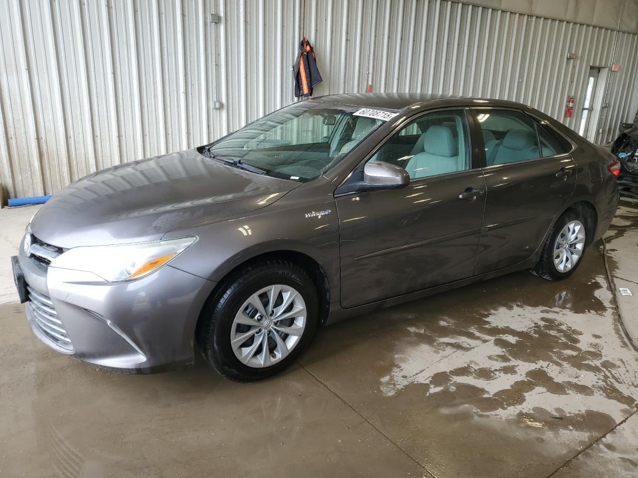 2015 Toyota Camry Hybrid на продаже в Franklin, WI - Side