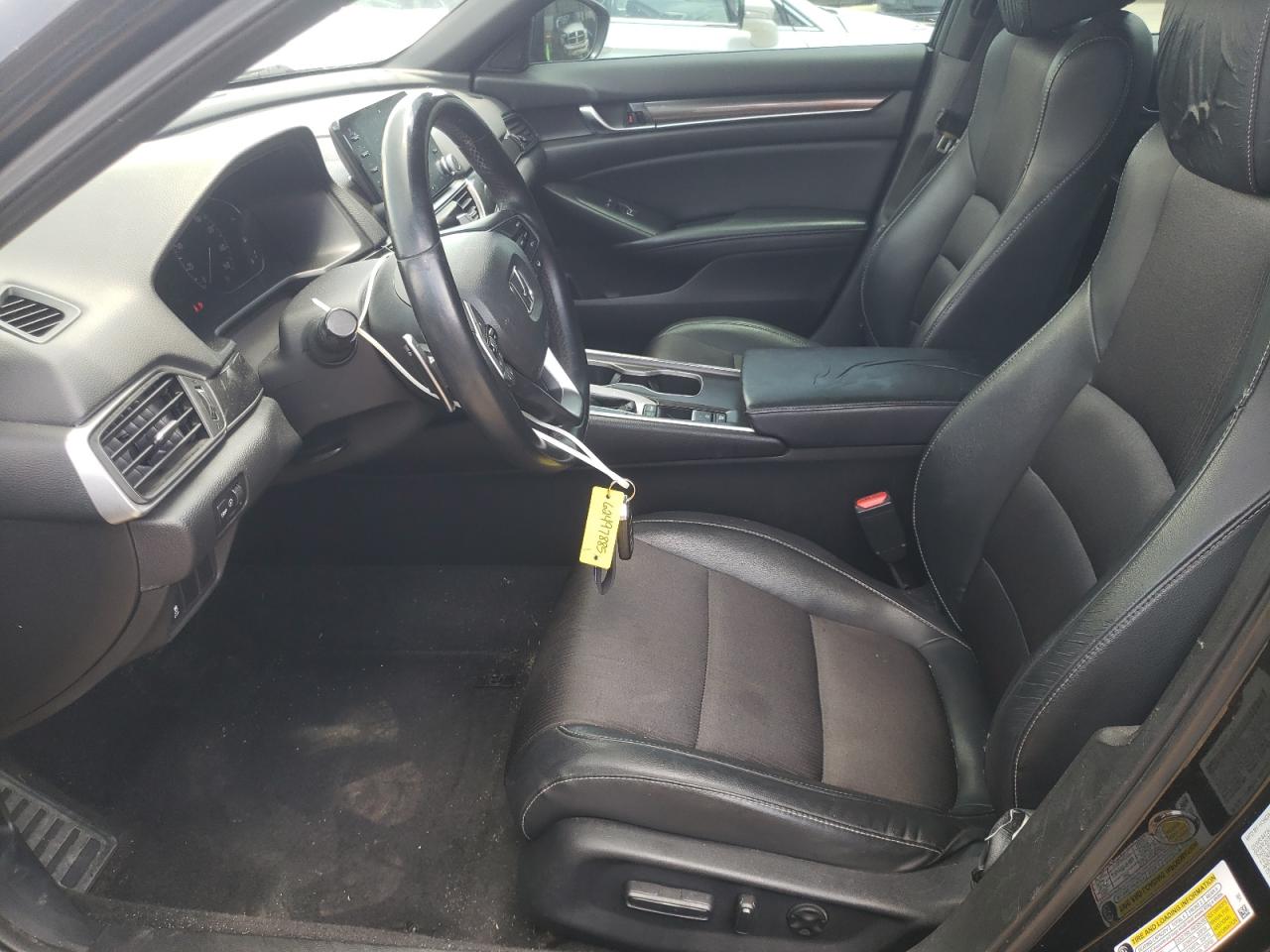 2018 Honda Accord Sport VIN: 1HGCV1F32JA251833 Lot: 62497885