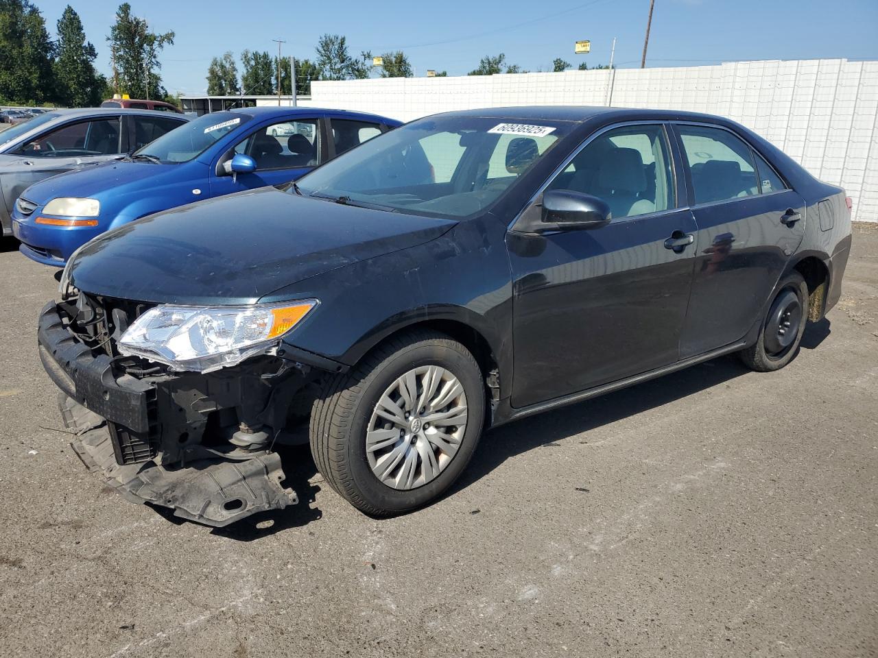 2012 Toyota Camry Base იყიდება Portland-ში, OR - Front End