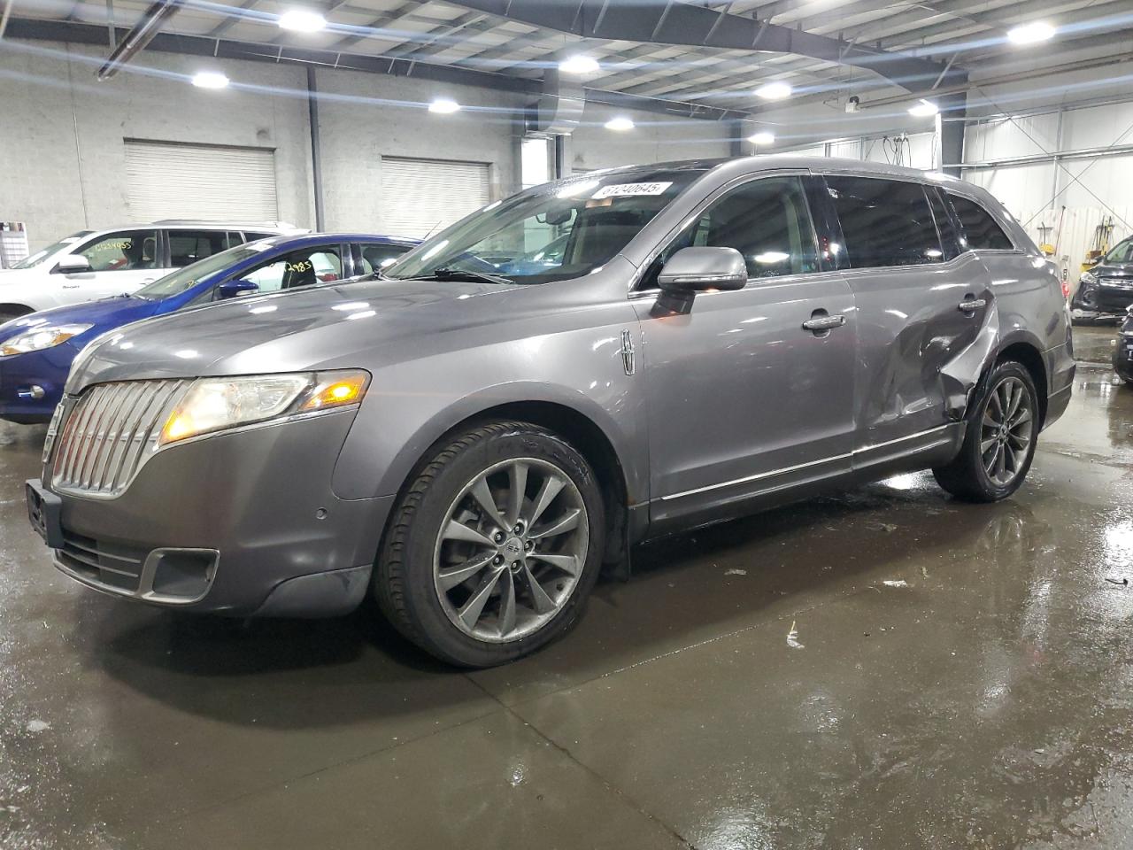 2010 Lincoln Mkt იყიდება Ham Lake-ში, MN - Side