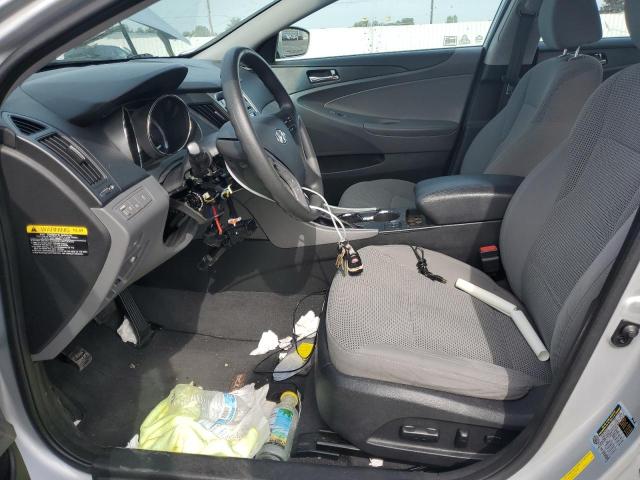  HYUNDAI SONATA 2013 Серебристый