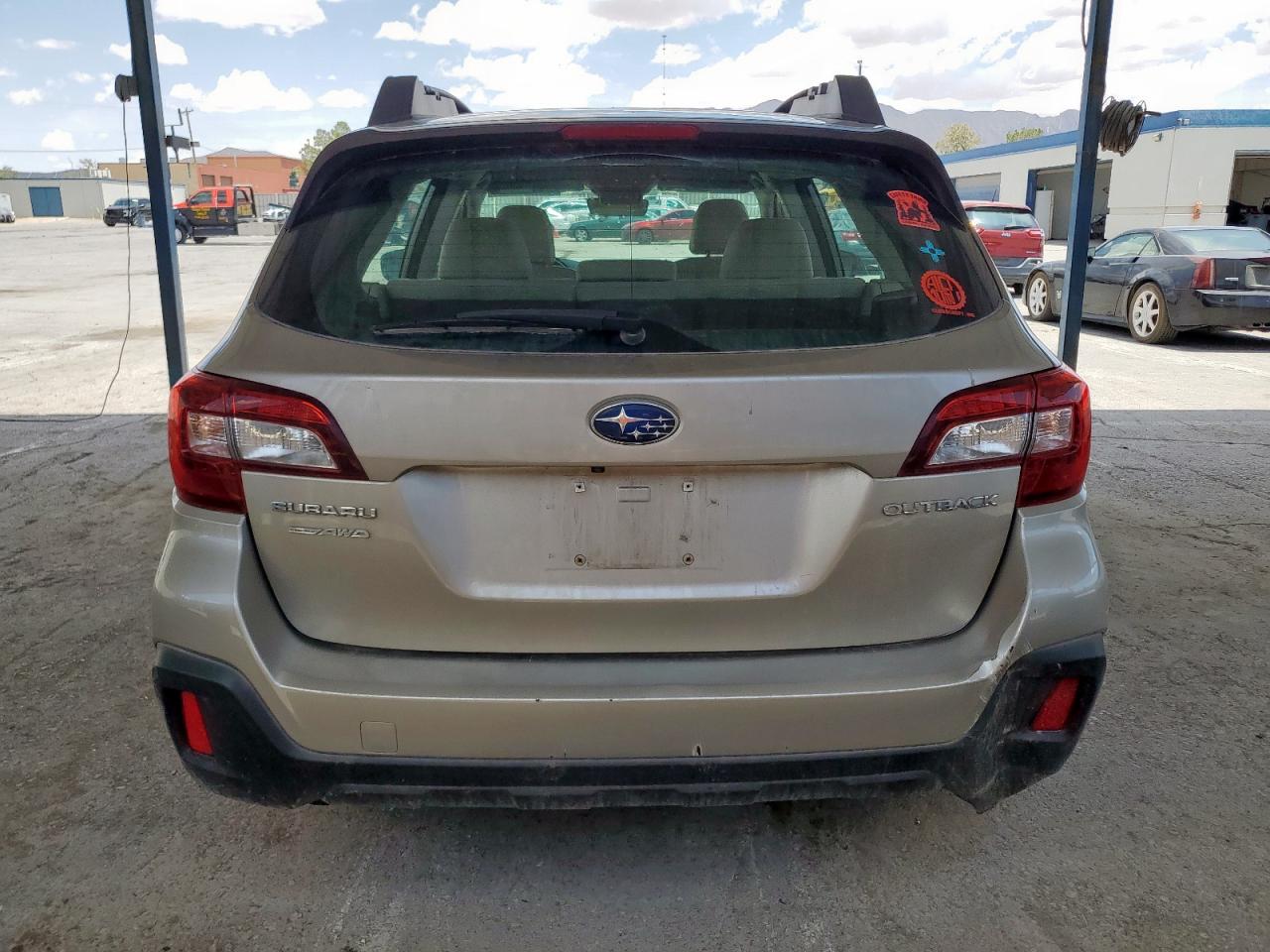 2018 Subaru Outback 2.5I VIN: 4S4BSAAC2J3397885 Lot: 62956895