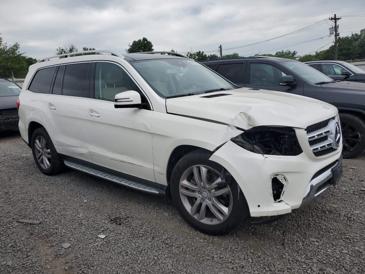 MERCEDES-BENZ GLS-CLASS 2017 VIN 4JGDF6EE0HA843835 фото 4