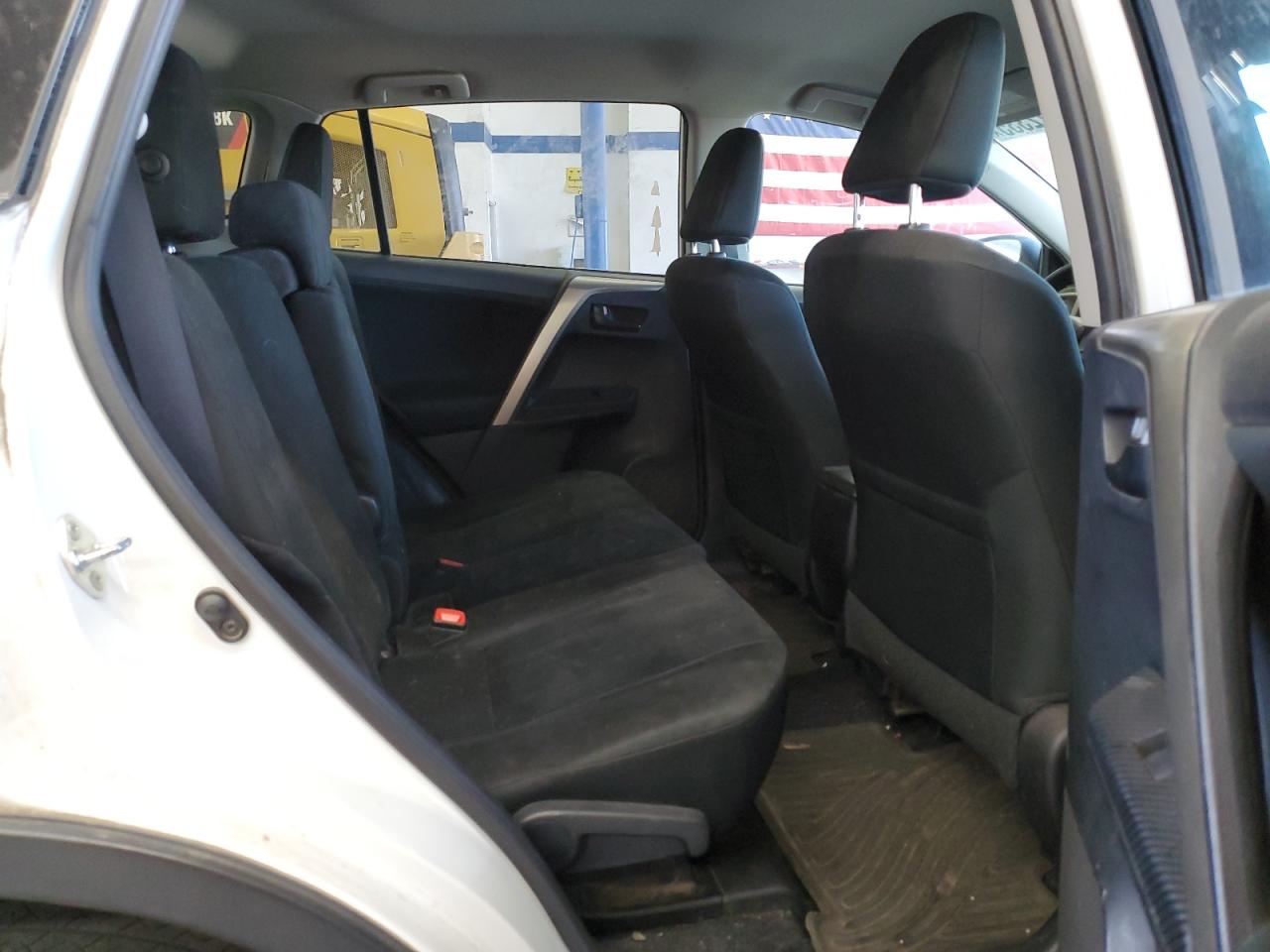 2014 Toyota Rav4 Le VIN: 2T3BFREV5EW157932 Lot: 63022335