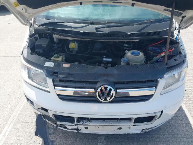 2004 VOLKSWAGEN TRANSPORTE