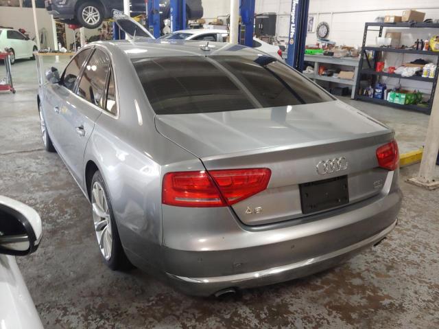 Sedans AUDI A8 2012 Srebrny