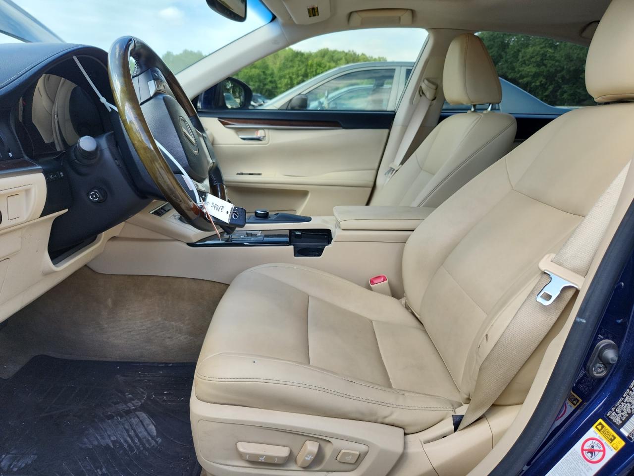 2013 Lexus Es 350 VIN: JTHBK1GG2D2053464 Lot: 62841185