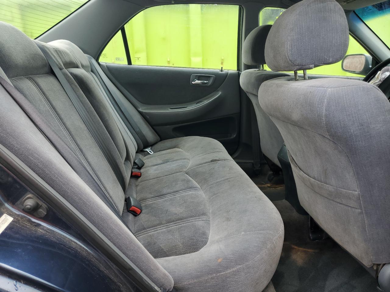 2000 Honda Accord Lx VIN: 1HGCG5647YA039272 Lot: 59985345