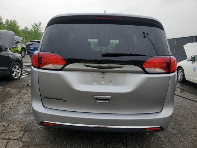  CHRYSLER PACIFICA 2018 Srebrny