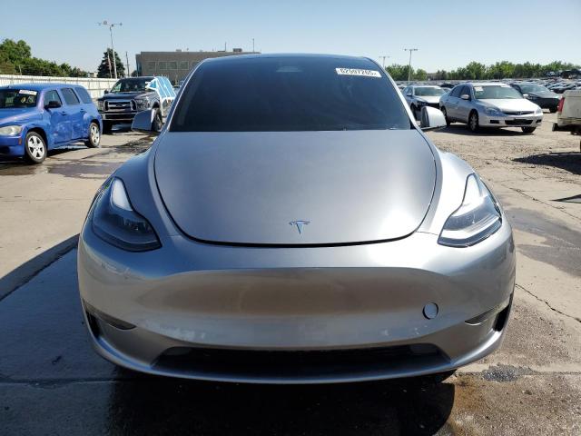  TESLA MODEL Y 2024 Szary