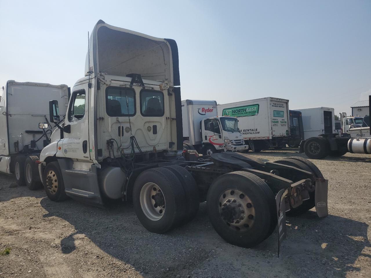 FREIGHTLINER ALL OTHER 2015 VIN 1FUGGED56FLGC1965 photo 3