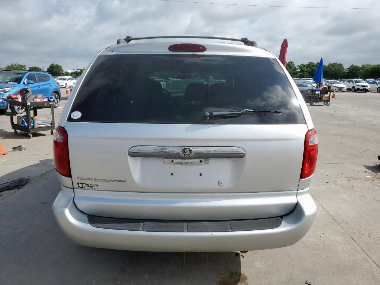 2005 Chrysler Town & Country VIN: 1C4GP45R55B263315 Lot: 62827265