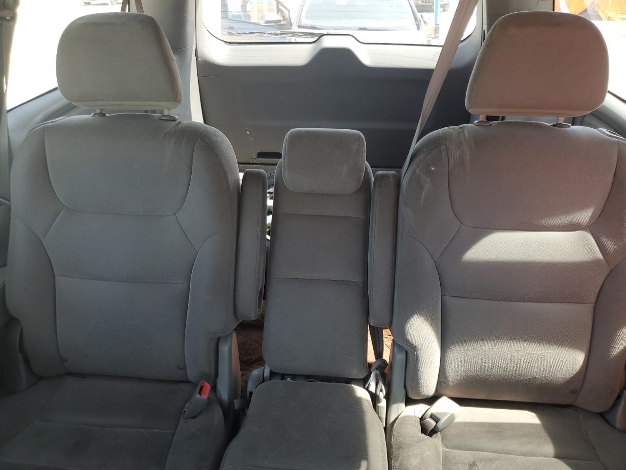 HONDA All Models 2010 VIN 5FNRL3H48AB054141 photo 10