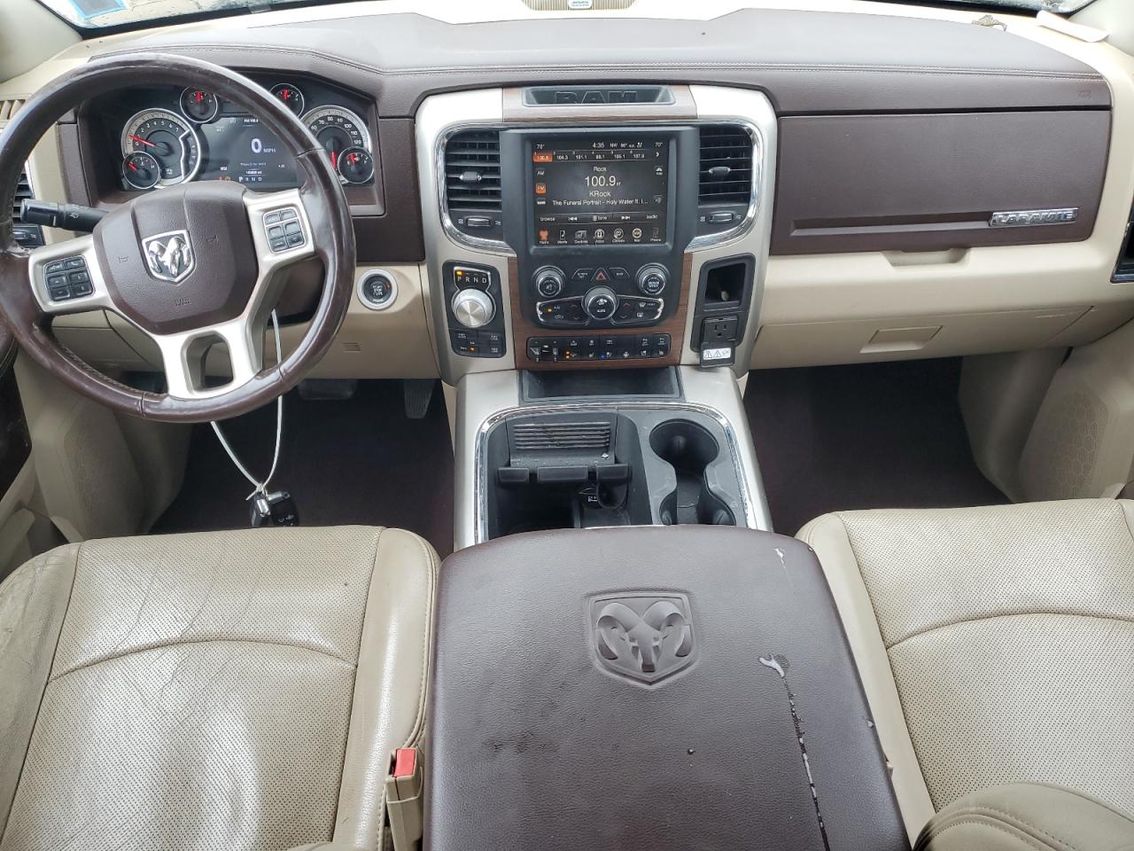 2016 Ram 1500 Laramie VIN: 1C6RR7JT6GS112600 Lot: 61682185