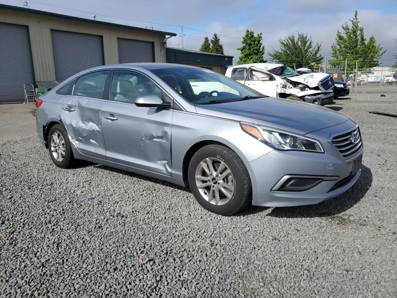 HYUNDAI SONATA 2017 VIN 5NPE24AF4HH470492 zdjęcie 4