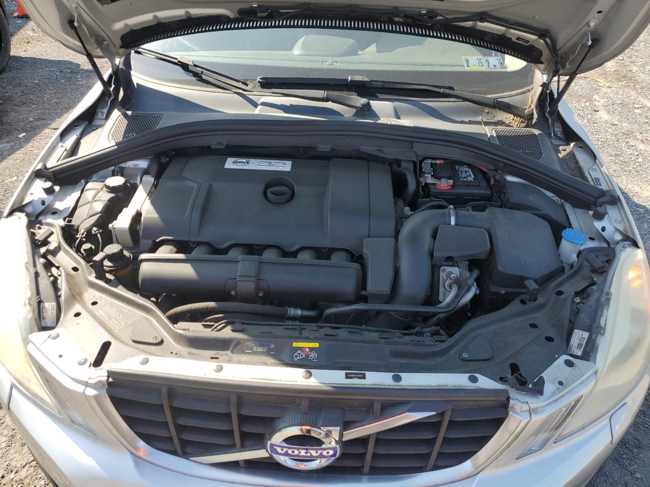 2010 Volvo Xc60 3.2 VIN: YV4960DZ1A2051301 Lot: 58692235